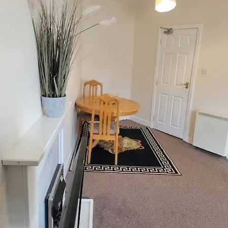 Cozy One-Bedroom Studio Flat ! Blackpool Exterior photo