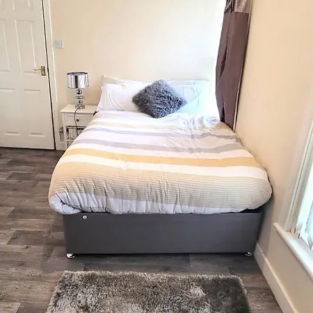 Cozy One-Bedroom Studio Flat ! Blackpool Exterior photo