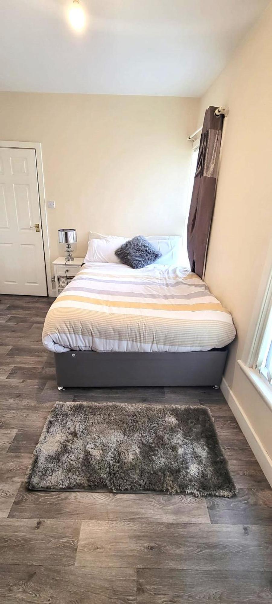Apartment Cozy One-bedroom Flat !
